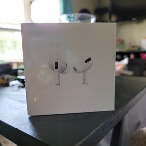 Air pods Pro With Wireless Charging Case Brand New